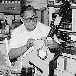 Picture of Robert Mattingly at his workbench