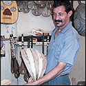 Blad Boujmaa shows the oud mold