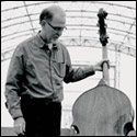 Arnold Schnitzer with a upright bass